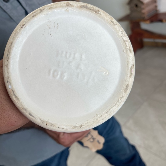 Vintage whole pottery pitcher 13’’ tall - Picture 4 of 5